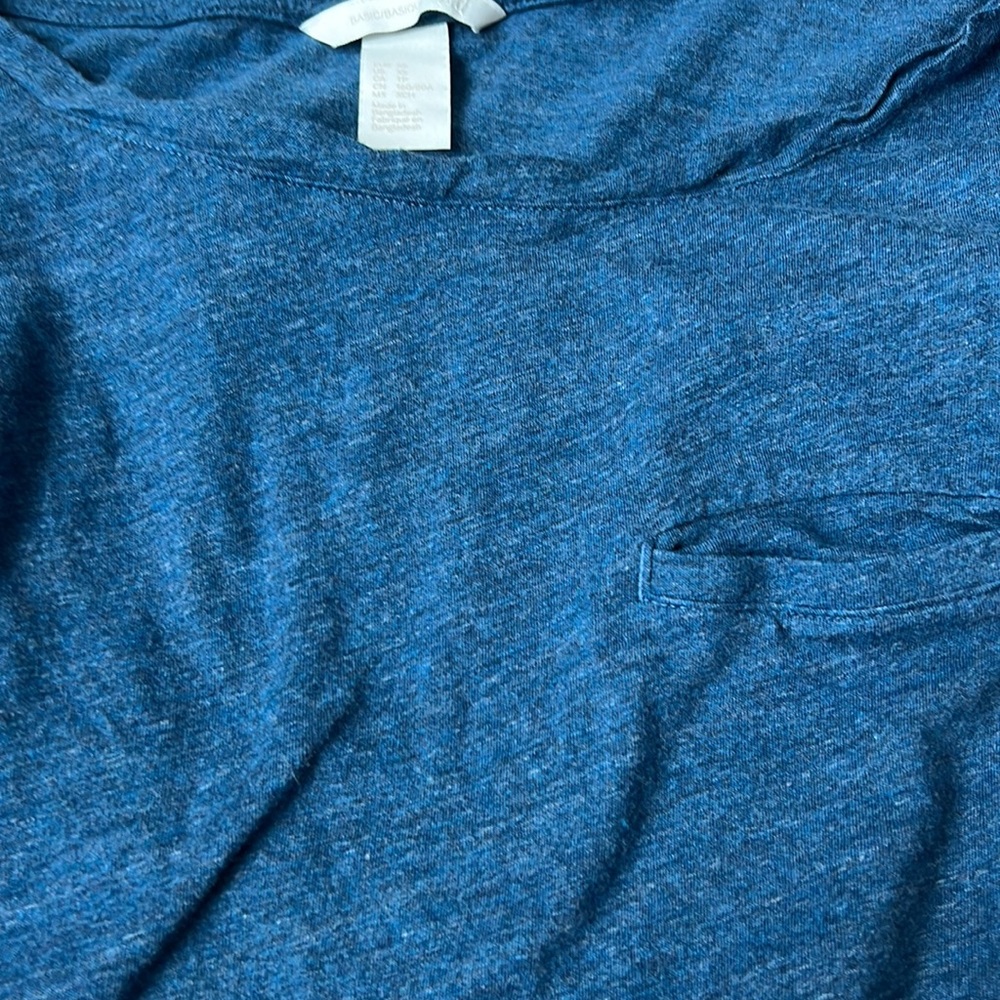 H&M Basic T-Shirt - Picture 10 of 10